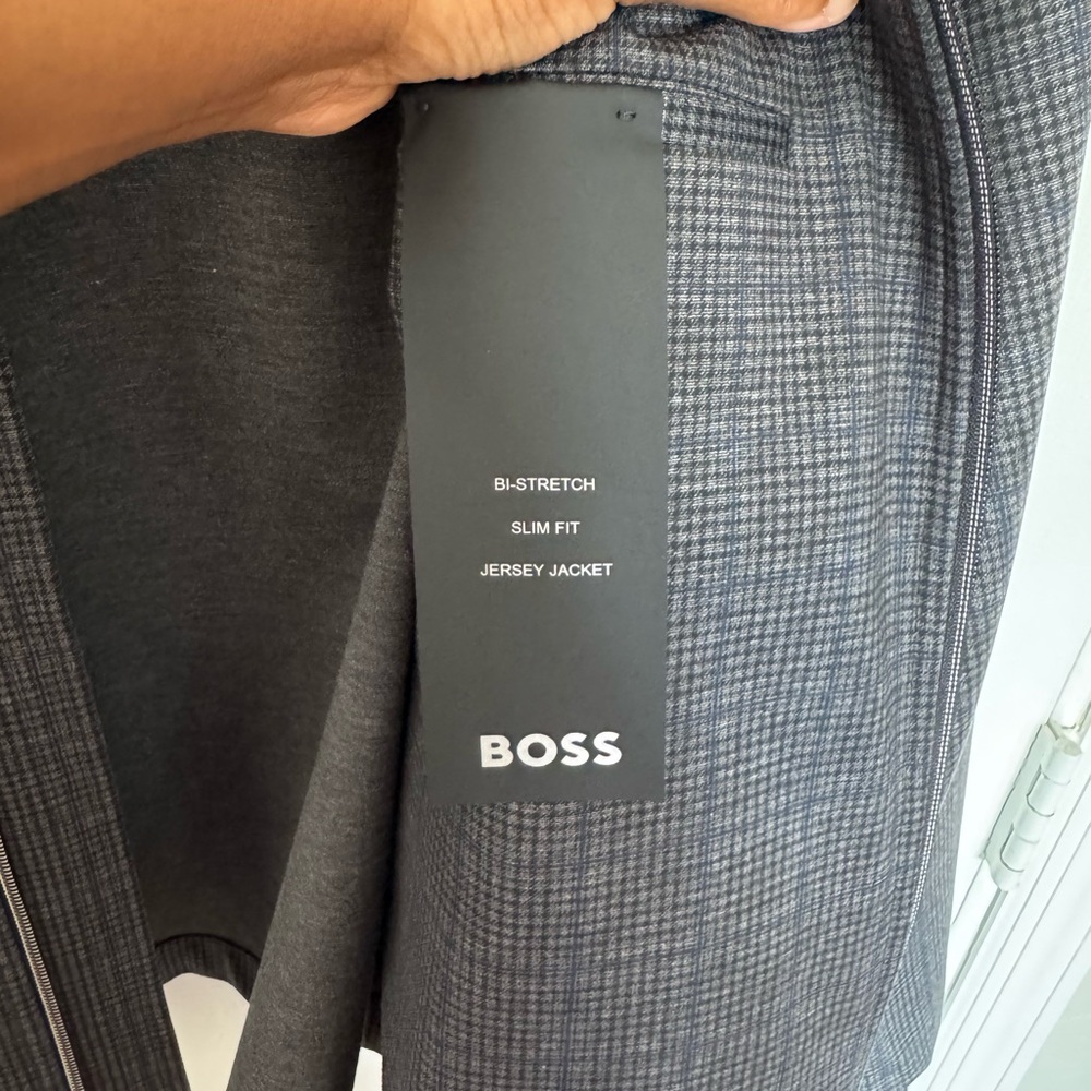 Boss Zip Jacket - Picture 4 of 5
